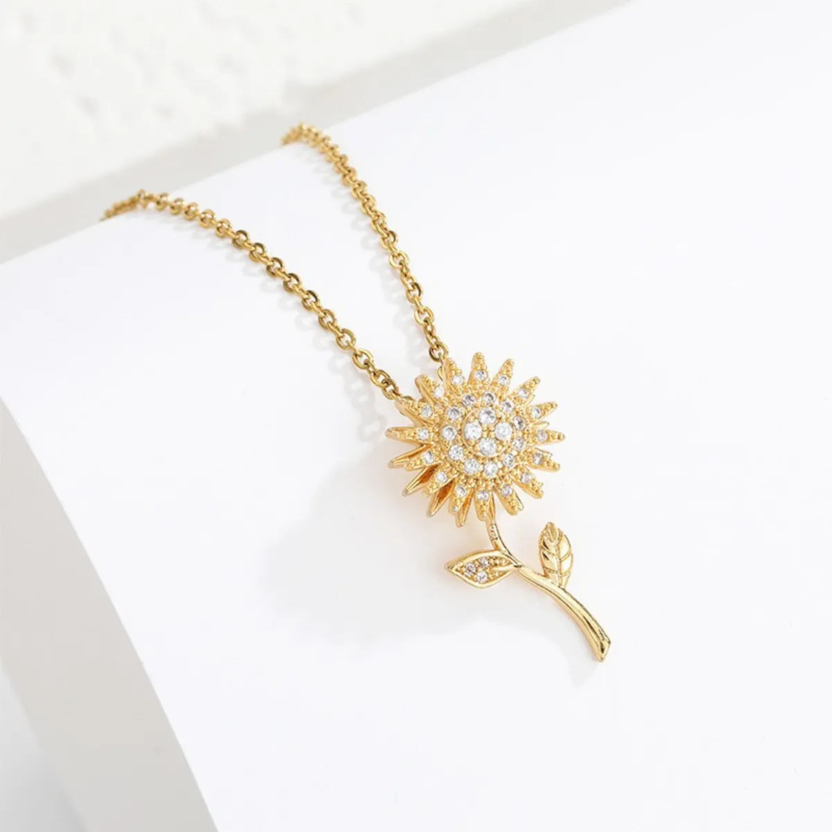 Women’s chain necklaces-Basic Classic Style Sunflower Titanium Steel Inlay Zircon Pendant Necklace