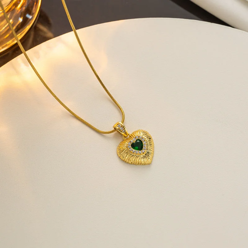 8924 Emerald Love Gold