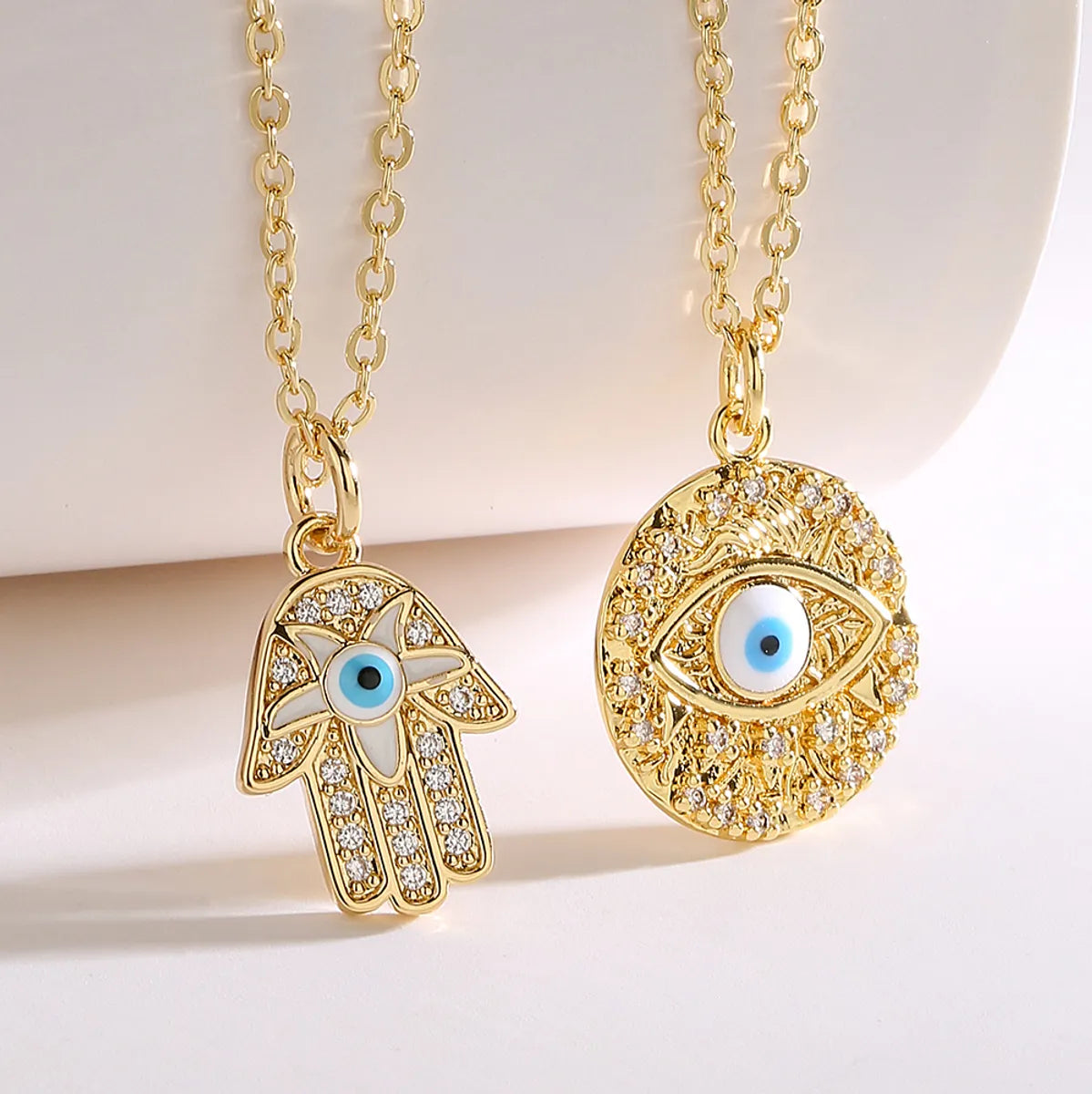 Women’s bridal necklaces-1 Piece Fashion Devil'S Eye  Copper Enamel Inlay Zircon Pendant Necklace