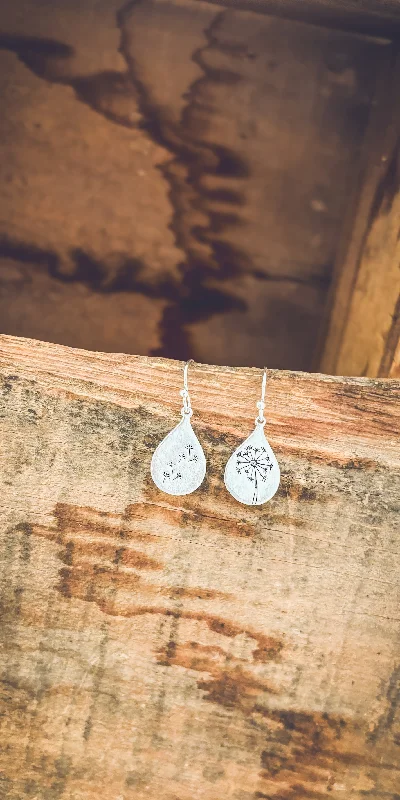 Elegant women's earrings -Beautiful Dainty Dandelion Drop Earrings