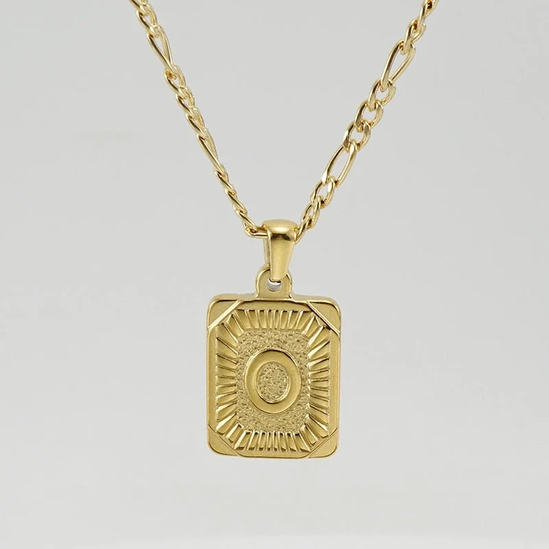 Gold O (Including Chain)