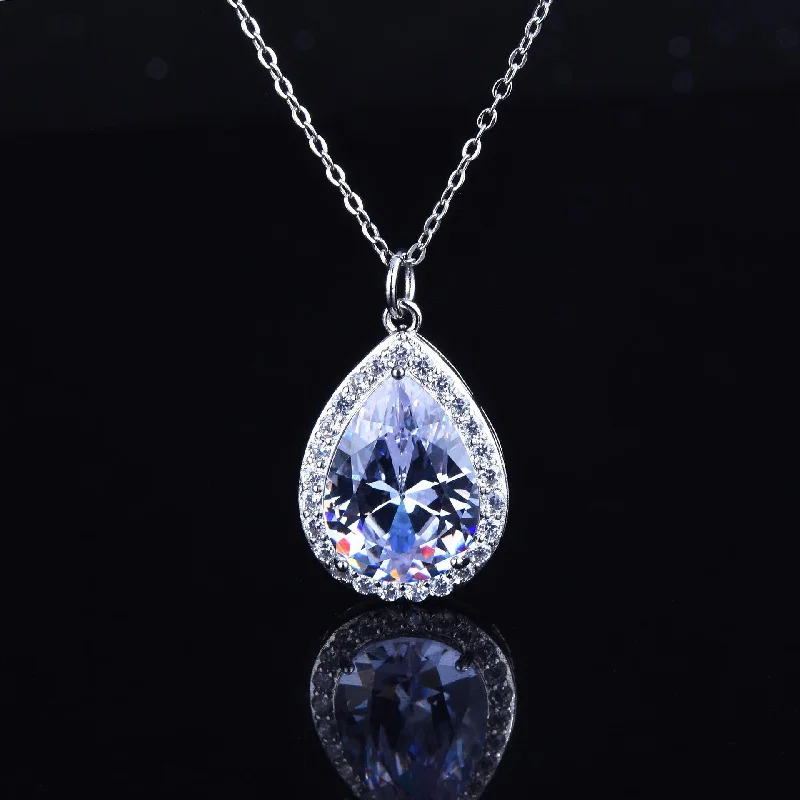 Pear-Shaped Pendant [without Chain]]