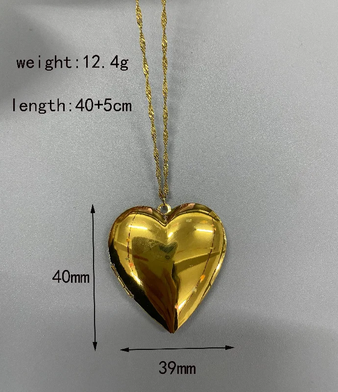 Heart-Shaped Glossy Open and Close Necklace