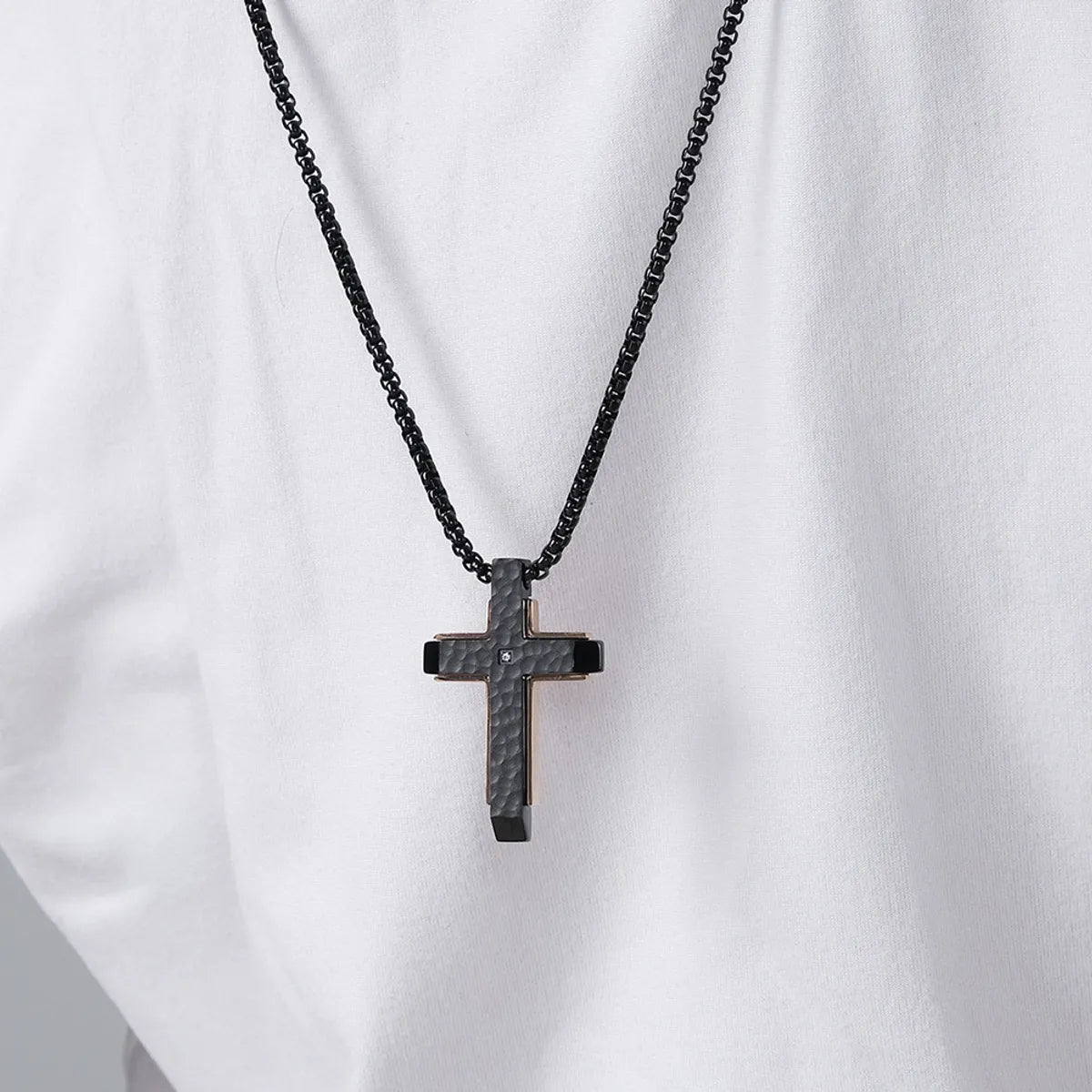 Women’s adjustable necklaces-Hip-Hop Retro Cross Titanium Steel Plating Inlay Zircon Men'S Pendant Necklace