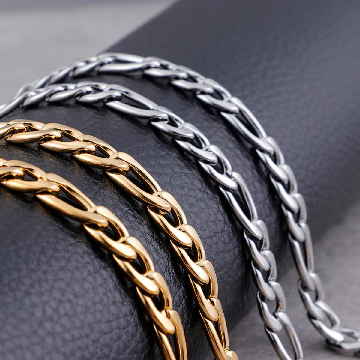 Women’s multi-strand necklaces-Hip-Hop Retro Geometric Solid Color Titanium Steel Plating Chain 18K Gold Plated Unisex Necklace