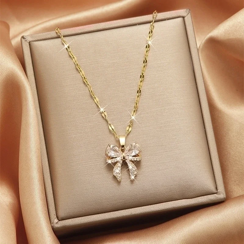 X5526# Full Diamond White Bow Necklace