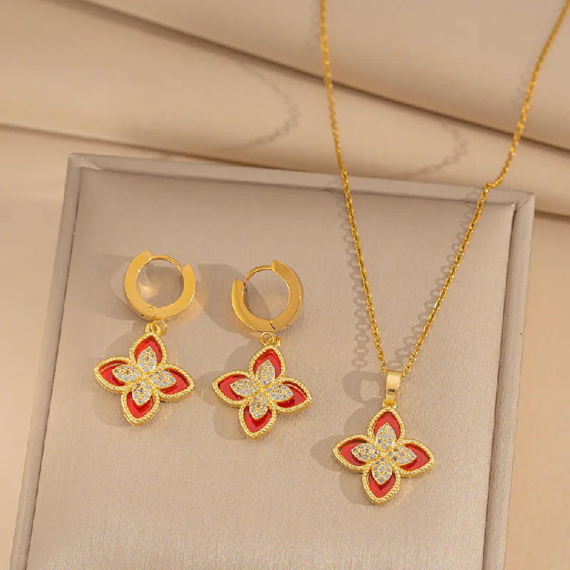 392 Golden Red Four Leaf Flower Set