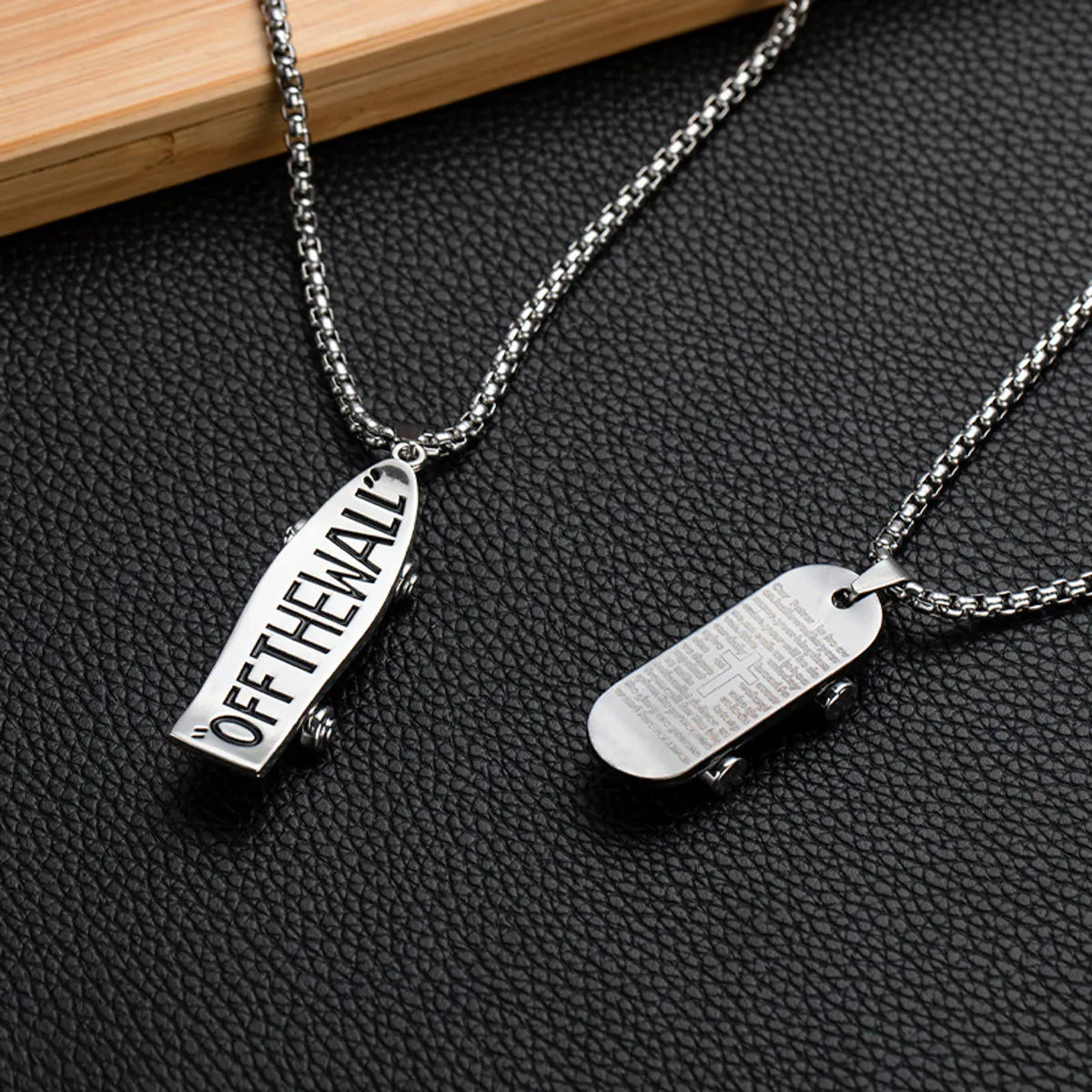 Women’s heart necklaces-Hip-Hop Punk Geometric Skateboard Alloy Titanium Steel Enamel Unisex Pendant Necklace