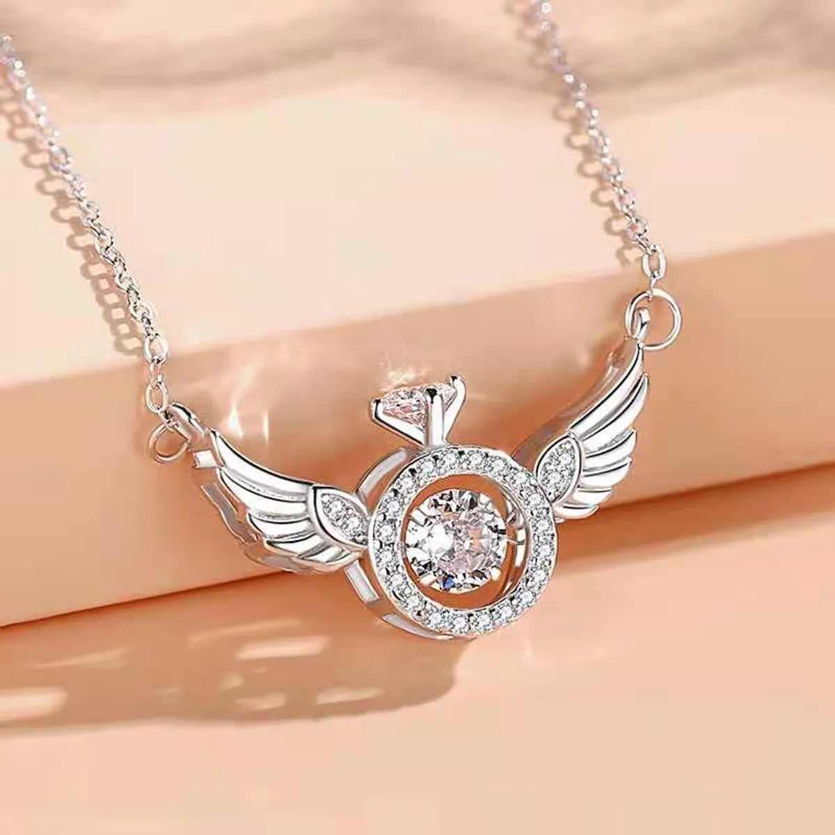 Women’s ruby necklaces-Fashion Simple Style Angel Wings Copper Inlay Zircon Pendant Necklace