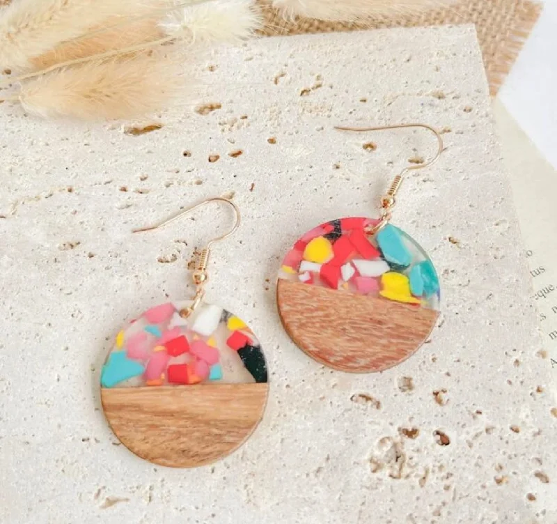 Sparkling women's earrings -Confetti Resin Wood Circle Earrings