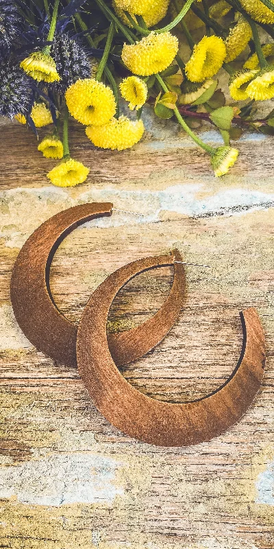 Exquisite women's earrings -Beautiful Boho Wood Hoop Earrings