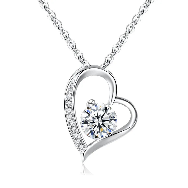 White Diamond Pendant O-Shaped Chain