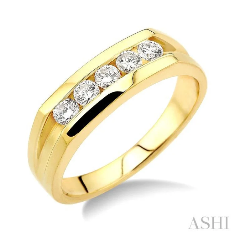 Engagement rings with pave setting for women -1/2 ctw Channel Set Round Cut Diamonds Men's Ring in 14K Yellow Gold