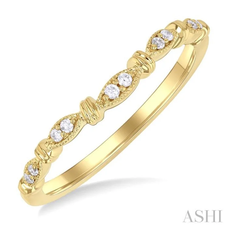 Engagement rings with modern twist for women -1/20 ctw Marquise Link Round Cut Diamond Wedding Band in 14K Yellow Gold