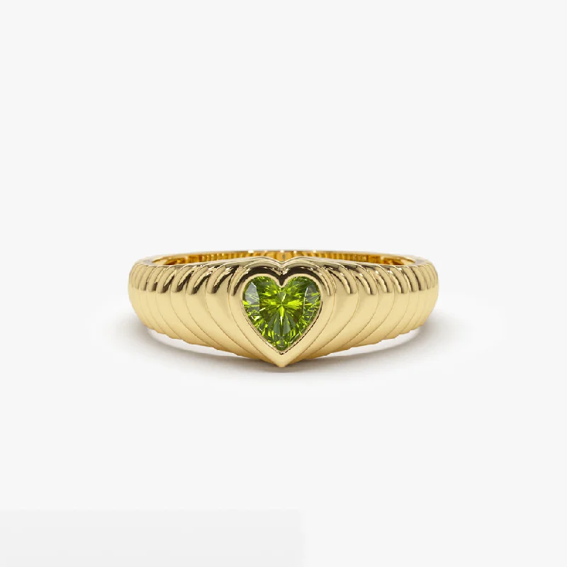 Women’s topaz rings-14k Heart Shape Peridot Beveled Ring