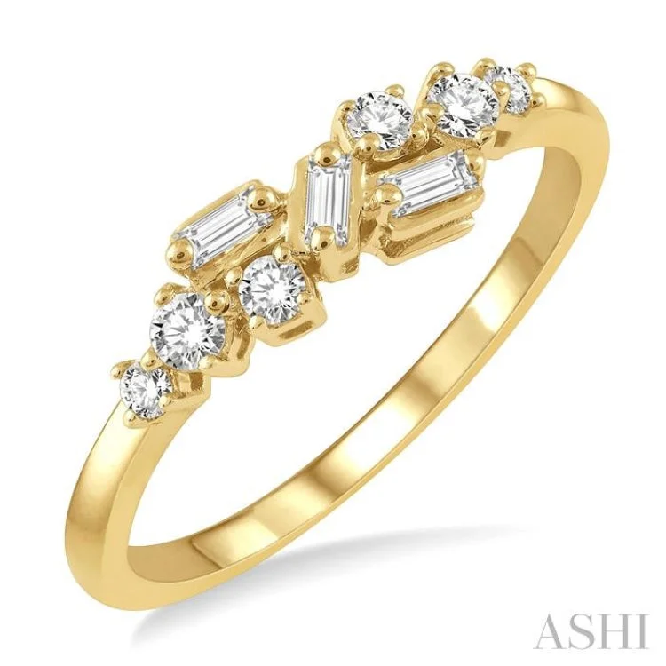 Women's engagement rings with diamond band -1/4 ctw Baguette and Round Cut Diamond Fashion Scatter Ring in 14K Yellow Gold