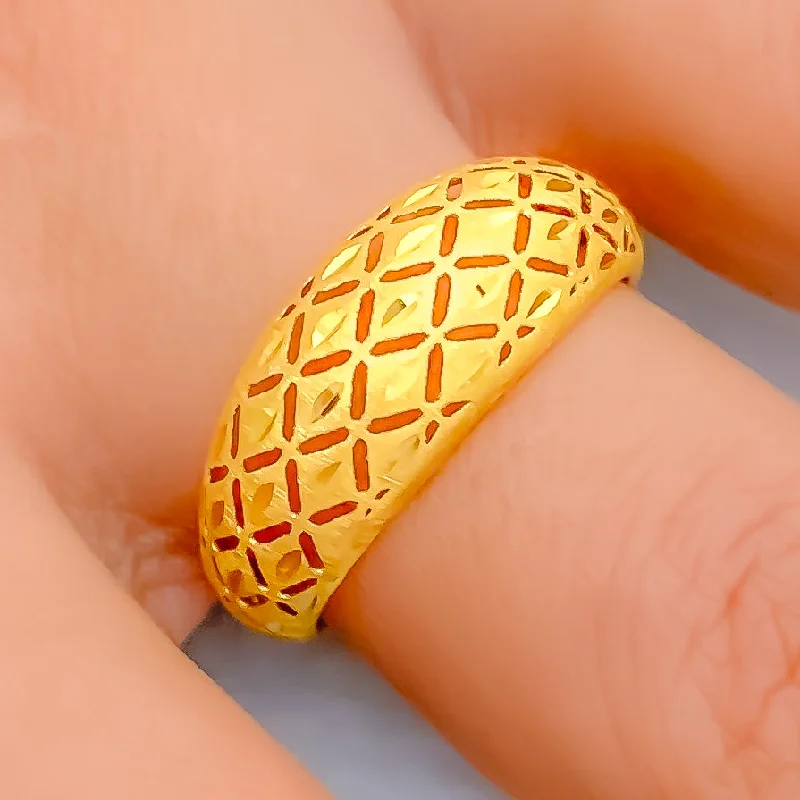 Women’s luxury rings-Exquisite Decorative 22k Gold Ring