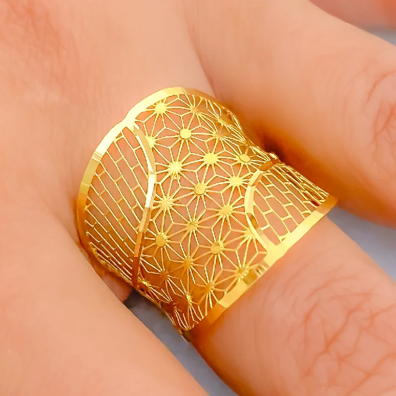 Women’s chic rings-Opulent Sleek 21k Gold Mesh Ring