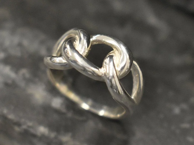 Women’s emerald engagement rings-Silver Chain Ring - Twisted Silver Ring - Silver Chunky Ring