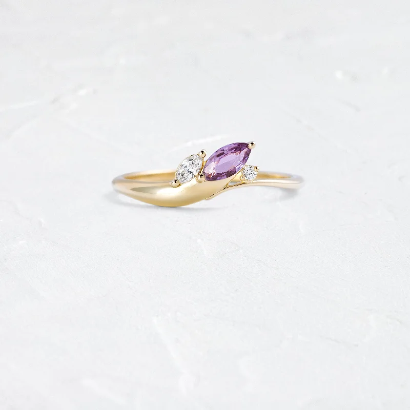 Women’s pearl wedding rings-Grand Cresting Ring - Purple