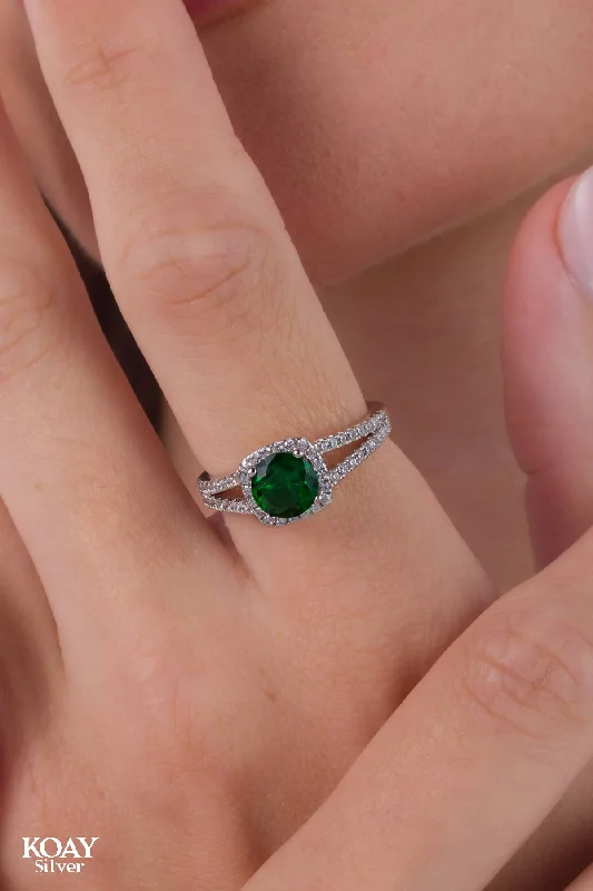 Women’s engagement rings-Zircon Ring (043-Green-02)