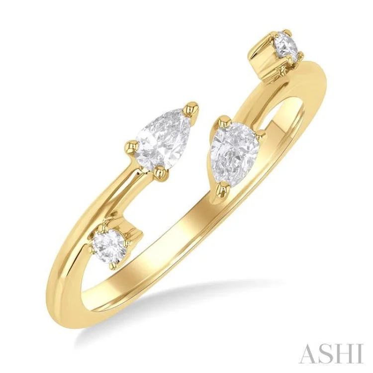 Engagement rings with platinum halo for women -1/4 ctw Open Bypass Pear and Round Cut Diamond Fashion Ring in 14K Yellow Gold