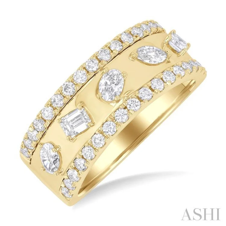 Wedding set engagement rings for women -7/8 ctw 5-Stone Mixed Shape Diamond Fashion Band in 14K Yellow Gold