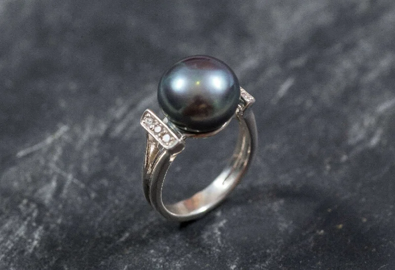 Women’s personalized rings-Genuine Pearl Ring - Black Pearl Ring, June Birthstone Ring