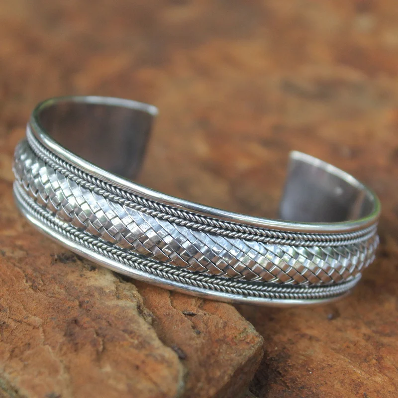 Set of women's bangles -Chiang Mai Sterling Silver Cuff Bracelet