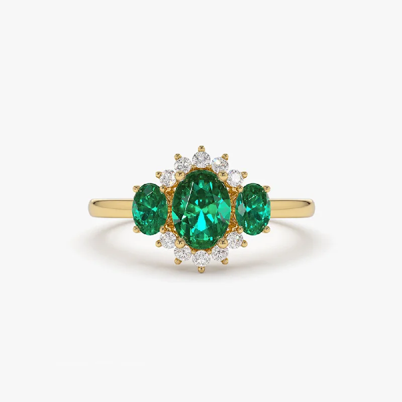 Women’s chic rings-14k Three Stone Emerald Cluster Ring