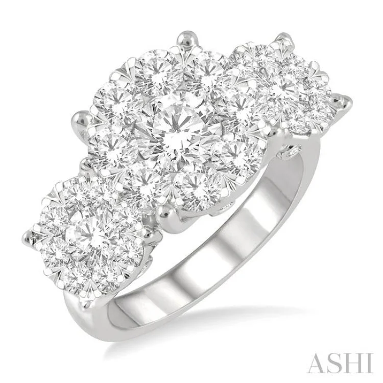 Custom engagement rings for women -3.00 ctw Lovebright Round Cut Diamond Ring in 14K White Gold