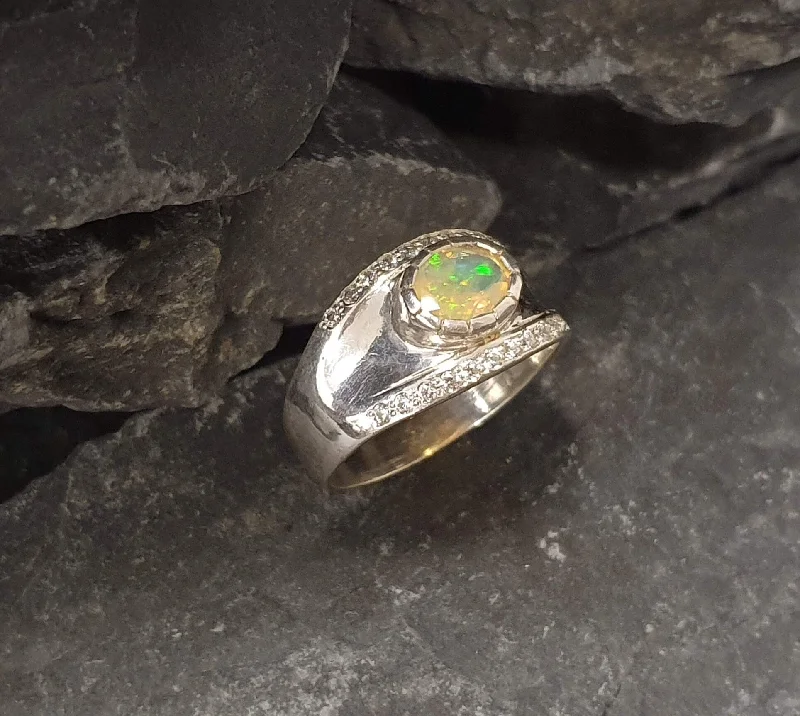 Women’s emerald engagement rings-Chunky Opal Ring - Fire Opal Ring - Wide Vintage Band