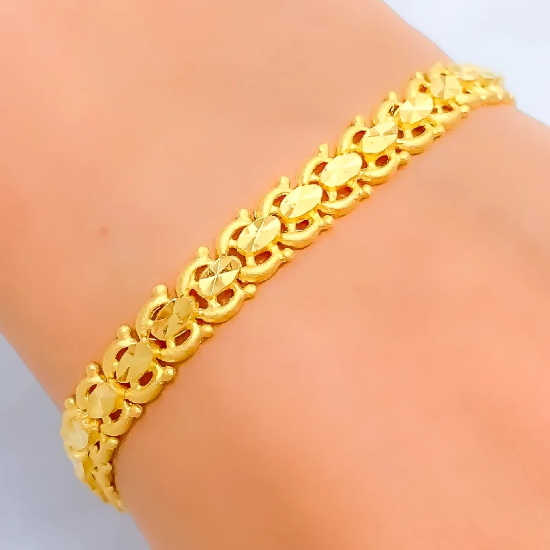 Crystal bracelets for women -Interlinked Delightful 22k Gold Bracelet