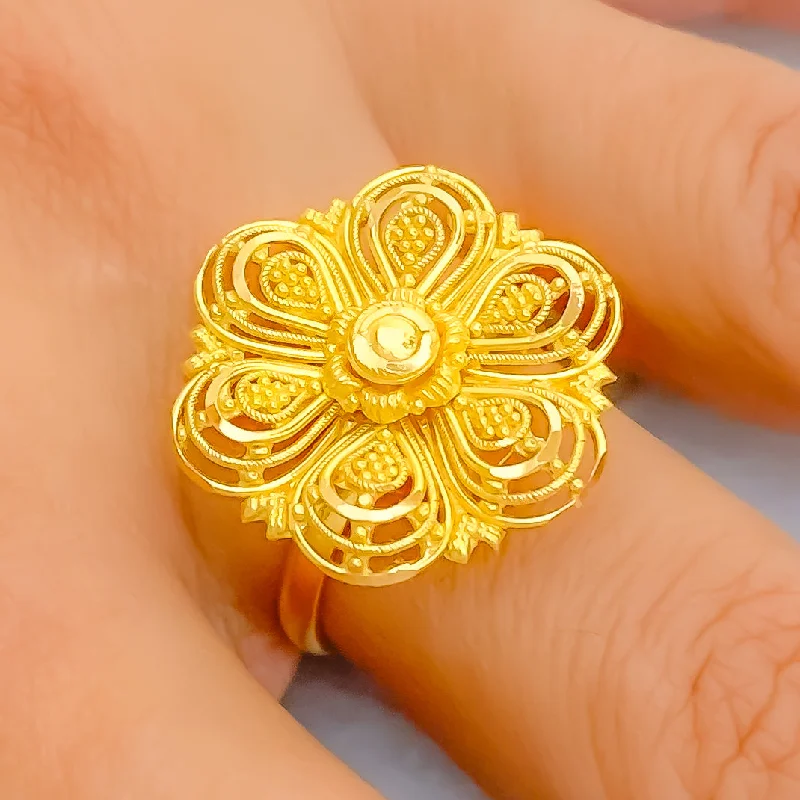 Women’s diamond rings-Tasteful Blooming Floral 22k Gold Statement Ring