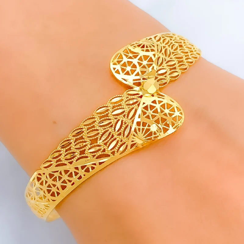 Beautiful custom bracelets for women -Trendy Overlapping 22k Gold Leaf Bangle Bracelet