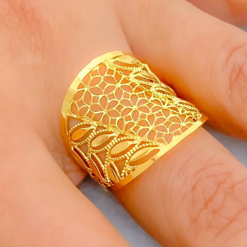 Women’s floral engagement rings-Fashionable Leaf 21k Gold Ring