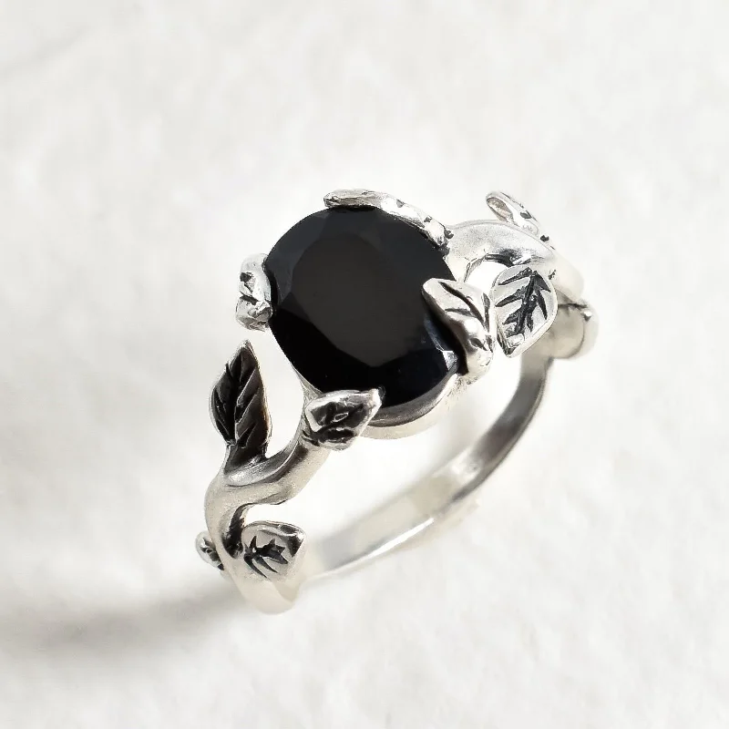 Women’s vintage wedding rings-Onyx Ring - Silver Leaves Ring - Vintage Branch Ring